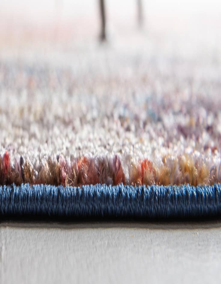 Detail image of 8' x 8' Downtown Round Rug