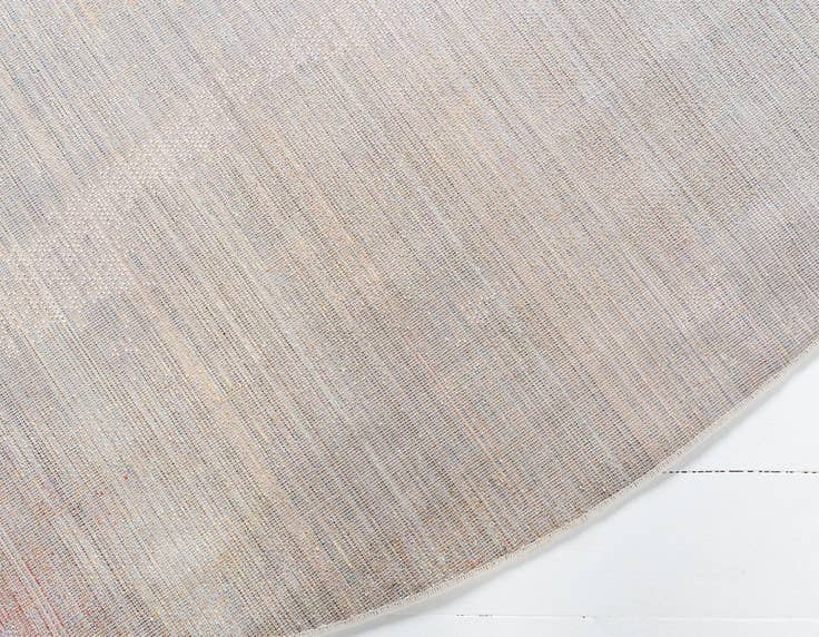 Detail image of Jill Zarin 8' x 8' Downtown Round Rug