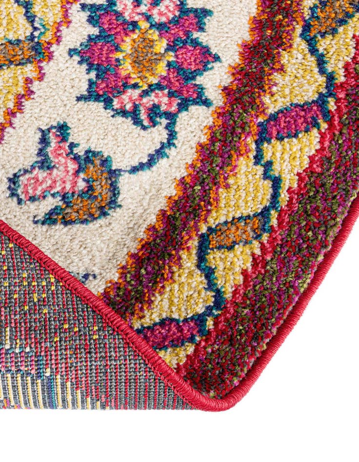 Detail image of 8' x 8' Washable Fleur Round Rug