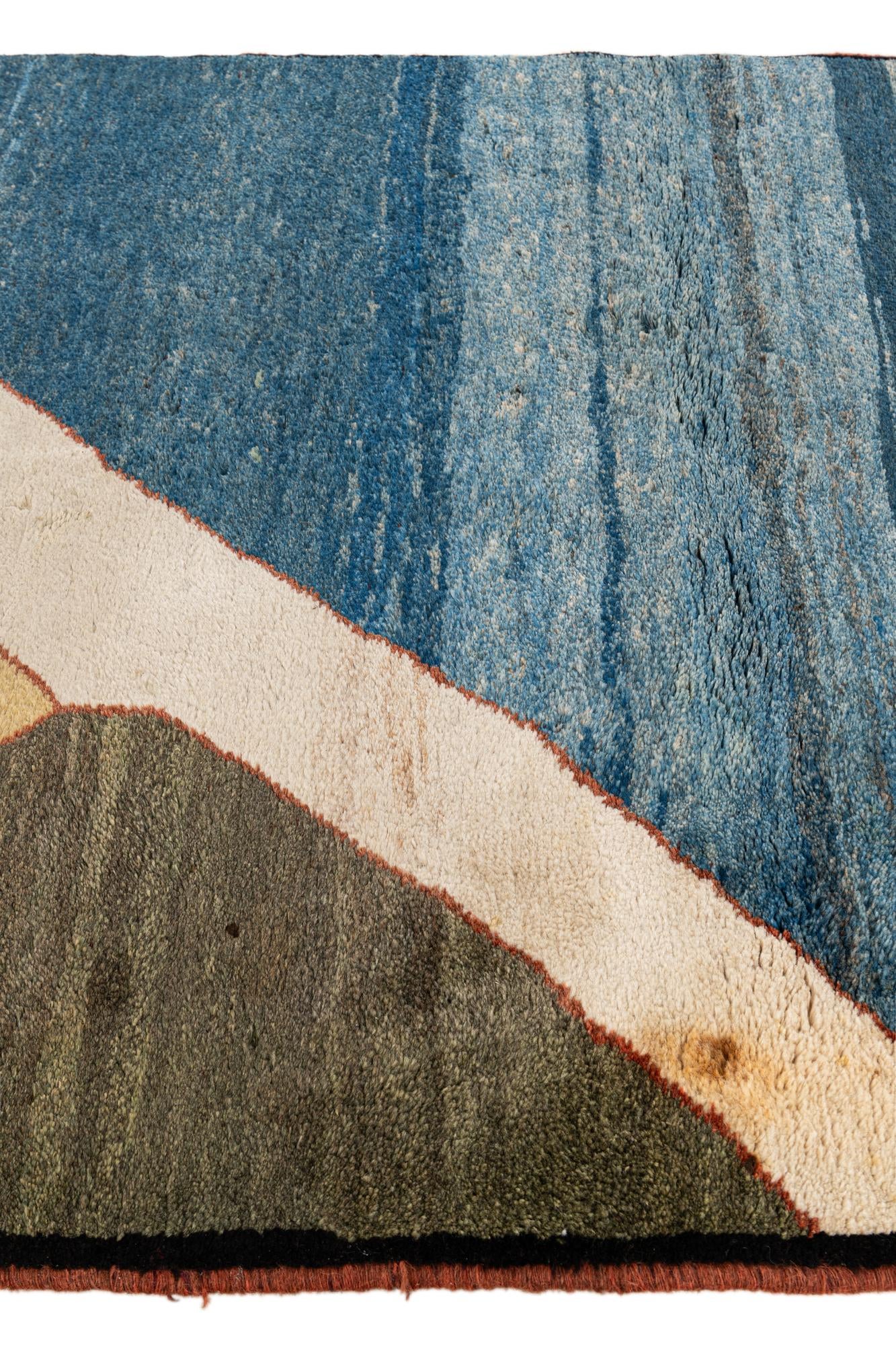 3' 11 x 8' 7 Hand Knotted Gabbeh Wool Round Rug