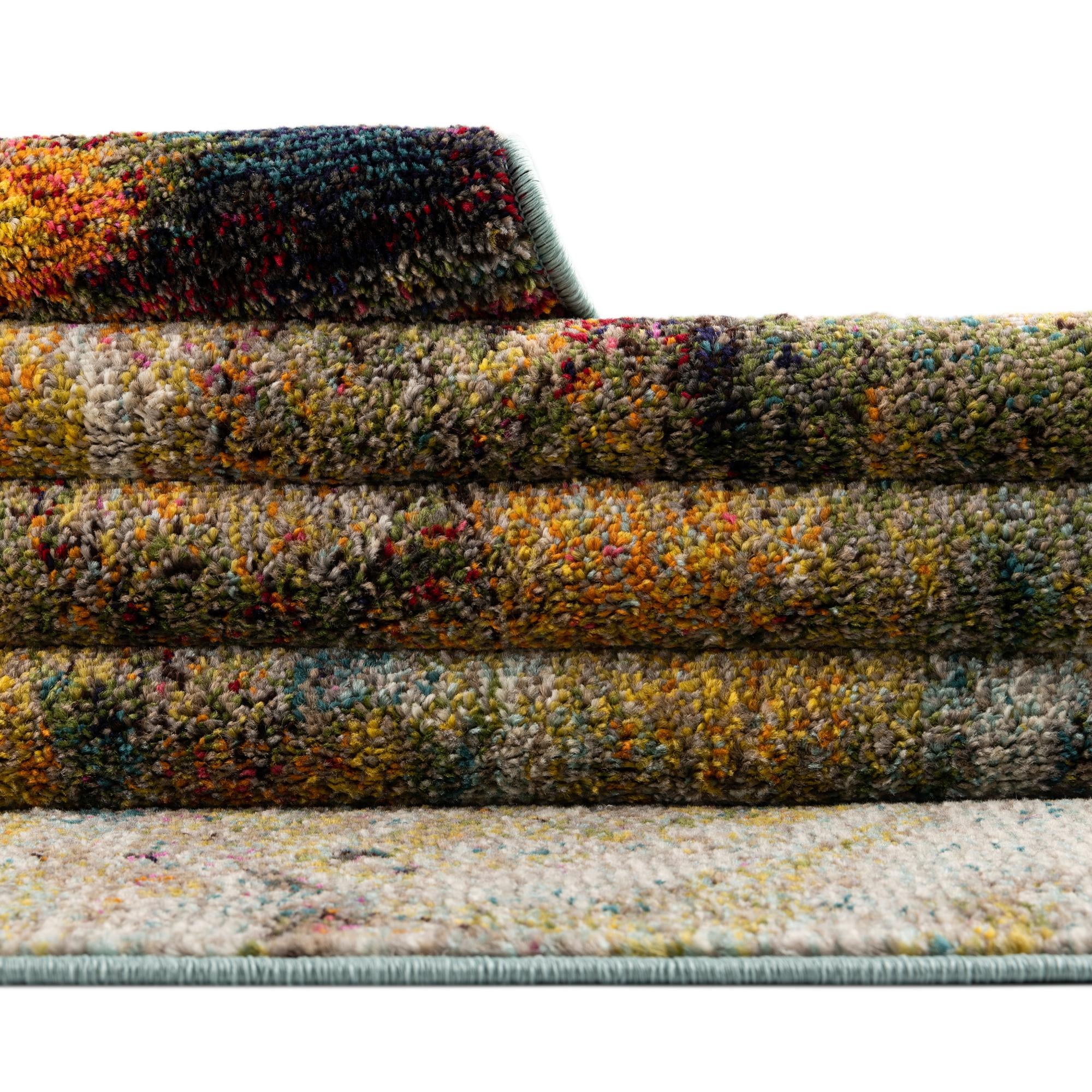 5' 3 x 5' 3 Washable Haerfest Round Rug