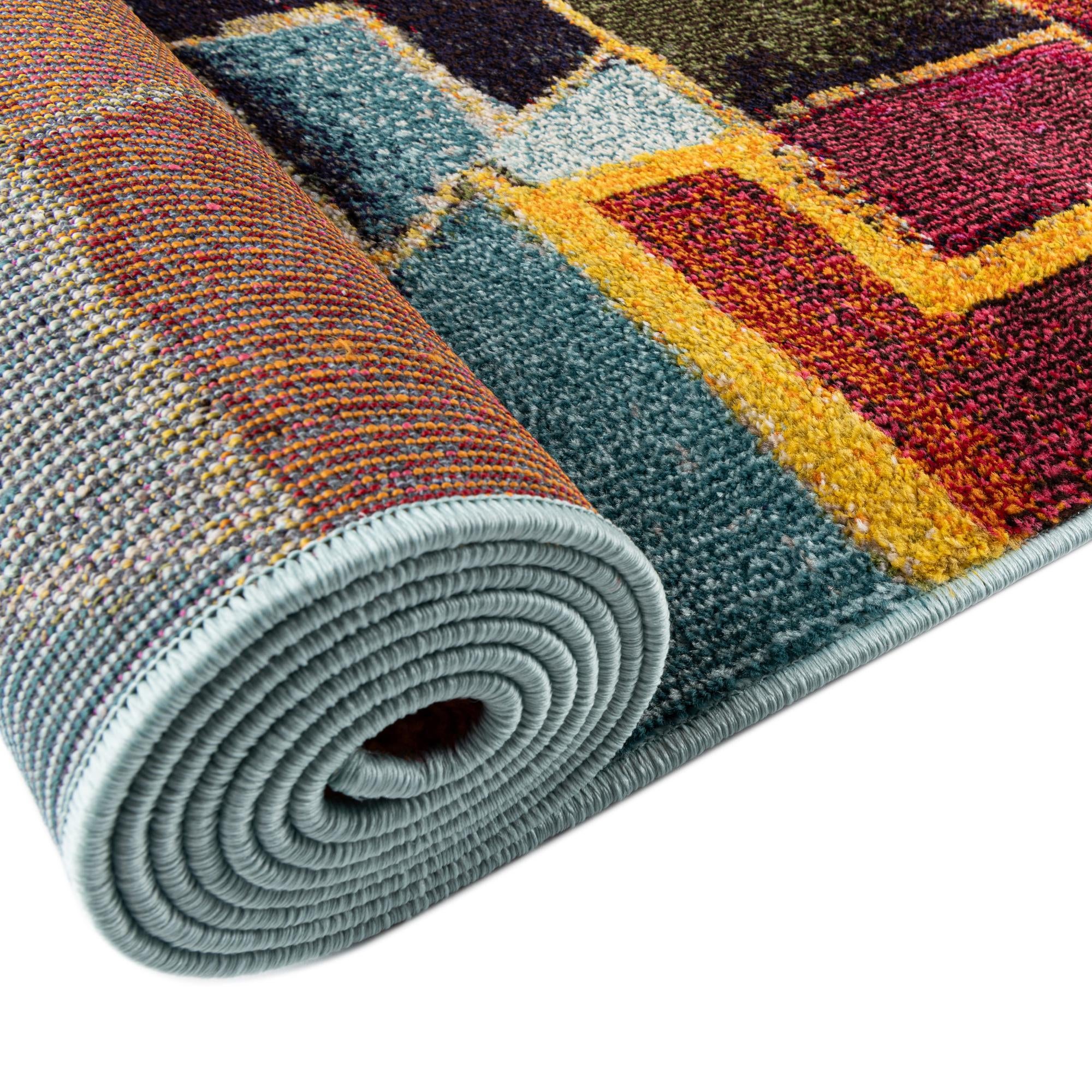 5' 3 x 5' 3 Washable Haerfest Round Rug