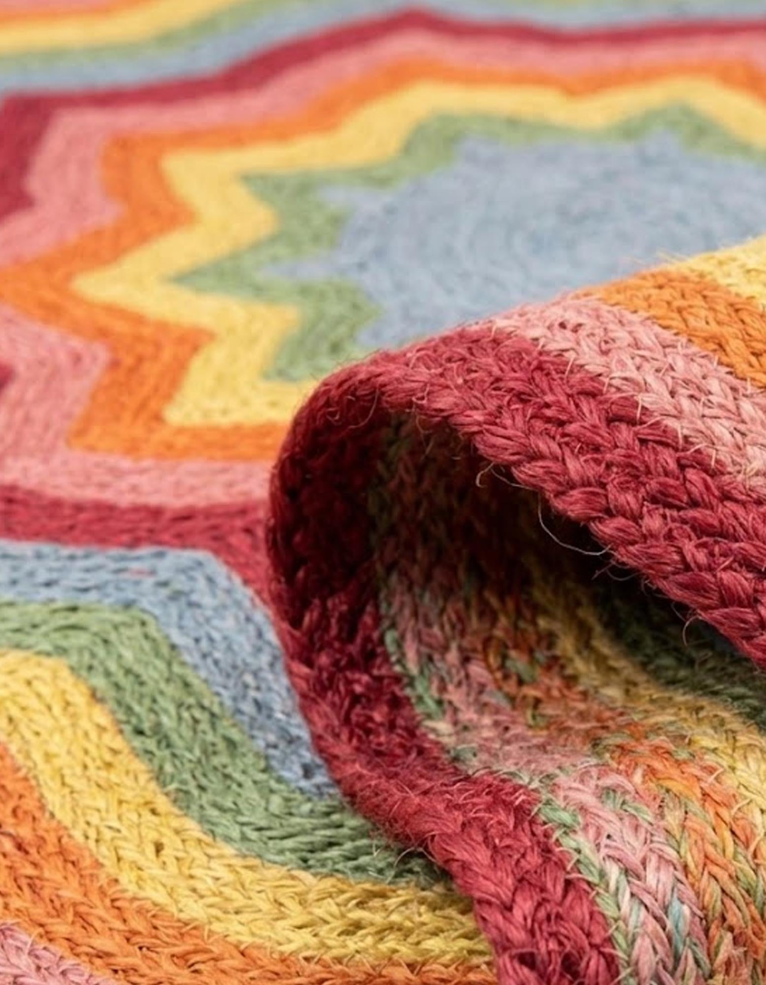 3' 1 x 3' 1 Hand Braided Happy Rugs Jawbreaker Poppy Round