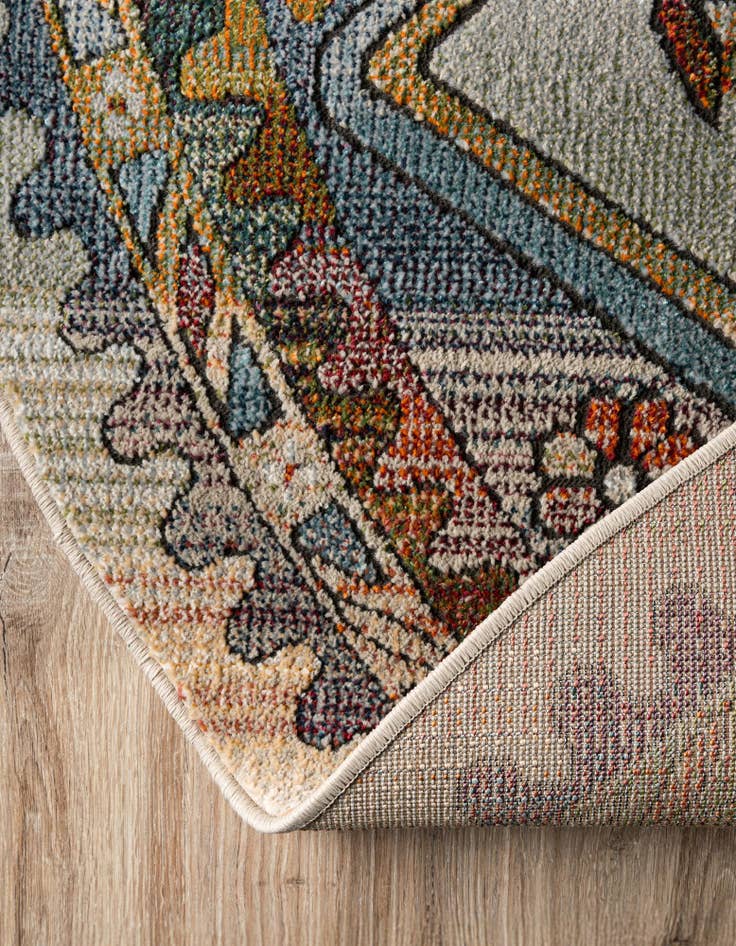 Detail image of 8' x 8' Isabella Round Rug