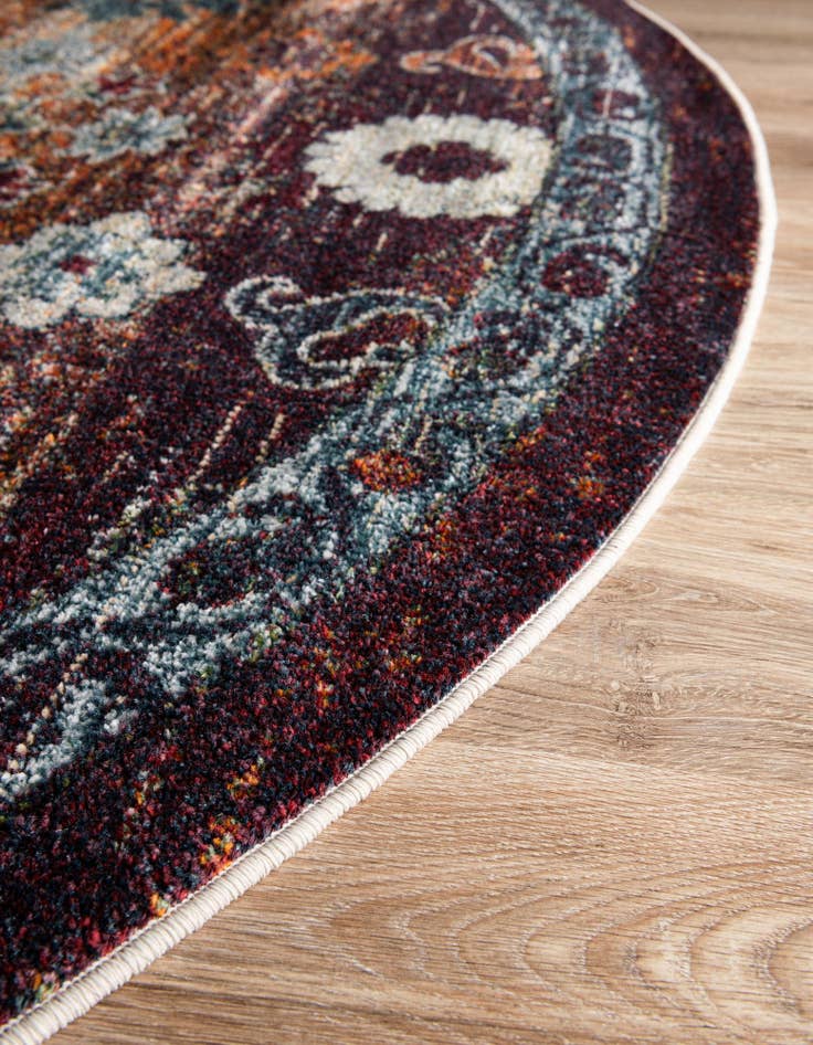 Detail image of 8' x 8' Isabella Round Rug