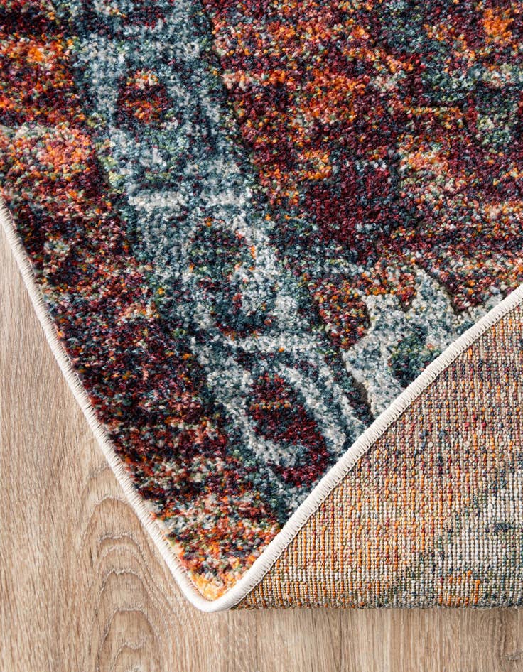 Detail image of 8' x 8' Isabella Round Rug