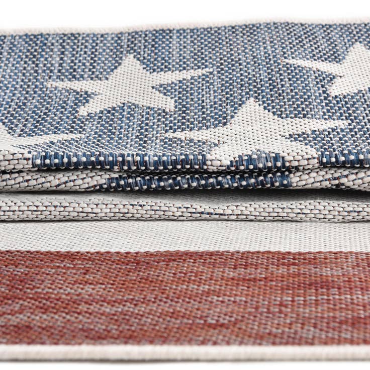 Detail image of 6' 7 x 6' 7 Easy-Clean Jill Zarin Indoor / Outdoor Round Rug