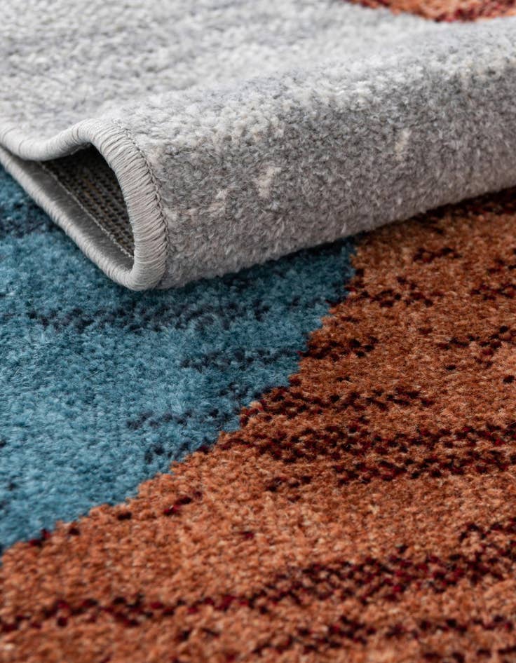 Detail image of 3' 3 x 3' 3 Kamala Washable Round Rug