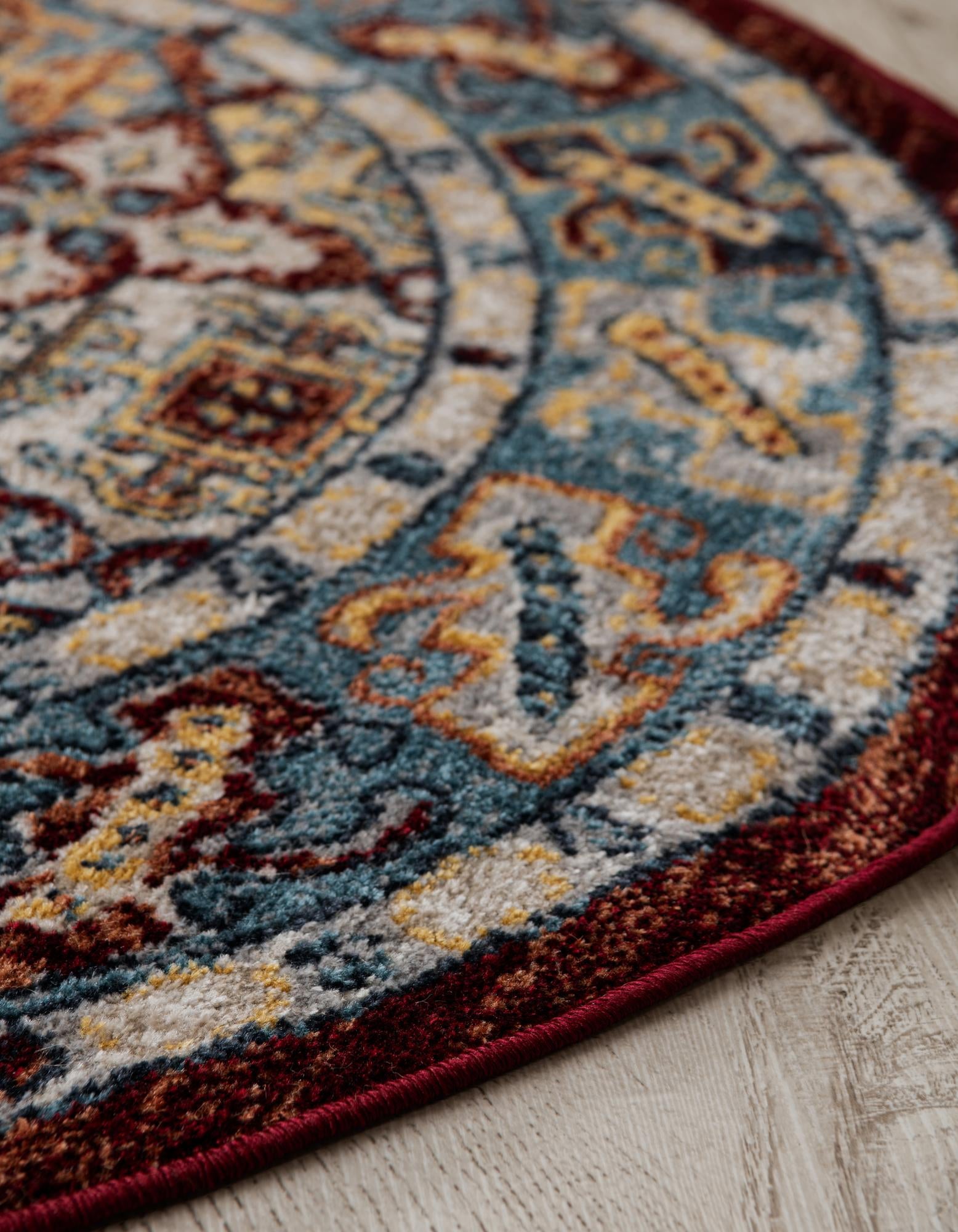 5' 3 x 5' 3 Kamala Washable Round Rug