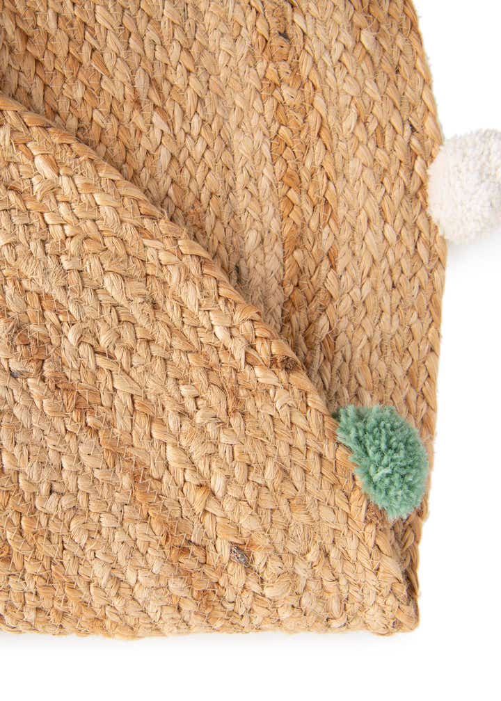 7' 10 x 7' 10 Hand Braided Kids Braided Jute Round Rug