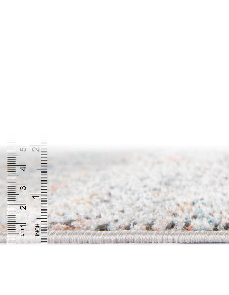 Detail image of 5' 3 x 5' 3 Leipzig Round Rug