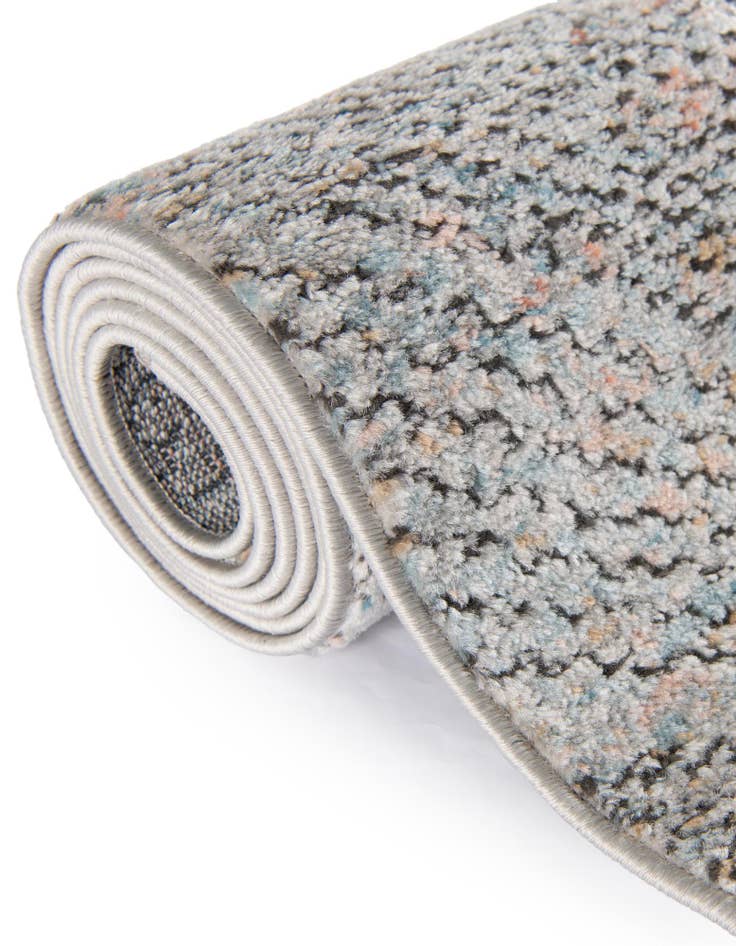 Detail image of 5' 3 x 5' 3 Leipzig Round Rug