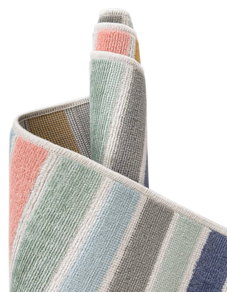 Detail image of 3' 3 x 3' 3 Lotus Round Rug