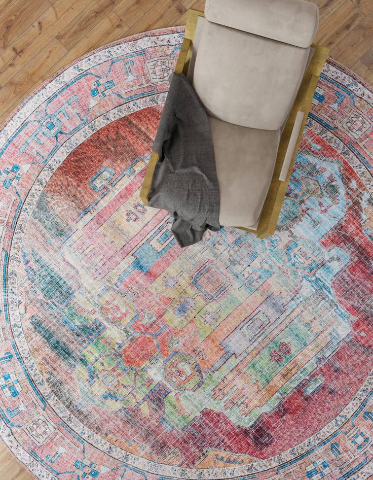 Detail image of 5' 3 x 5' 3 Washable Maahru Round Rug