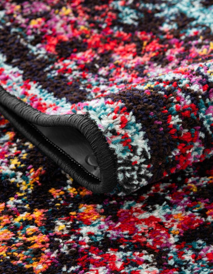 Detail image of 10' x 10' Madeline Round Rug