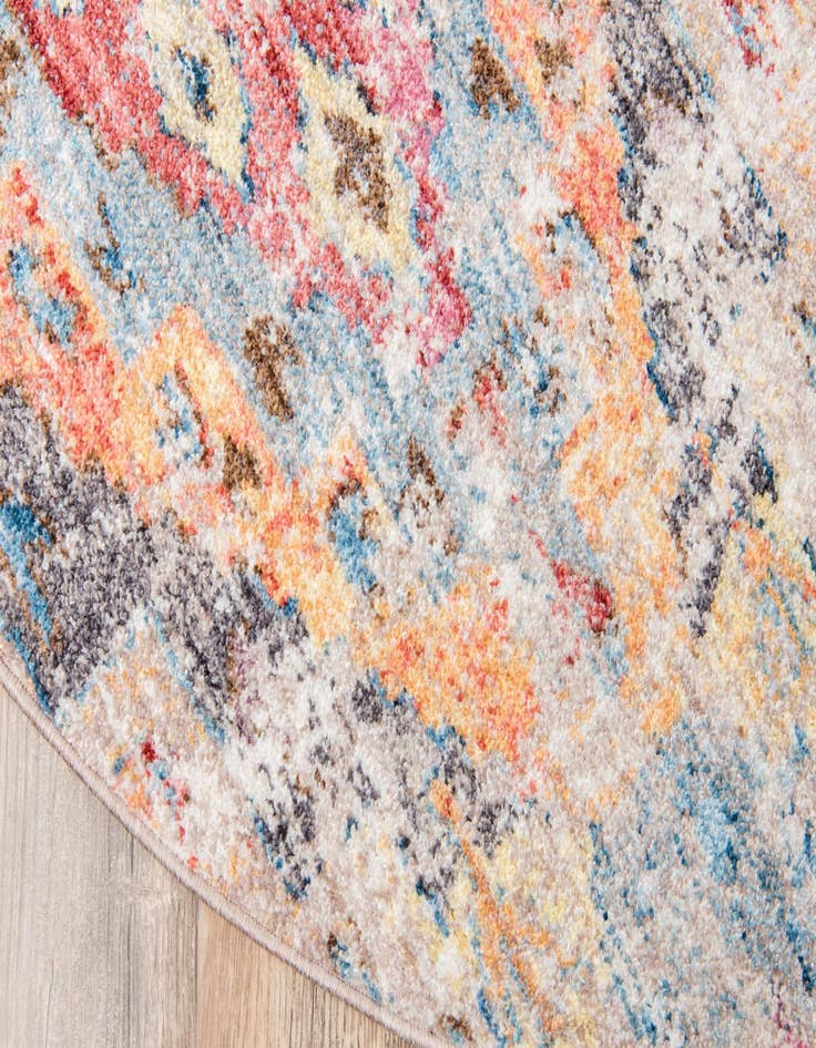 Detail image of 8' x 8' Madrid Round Rug