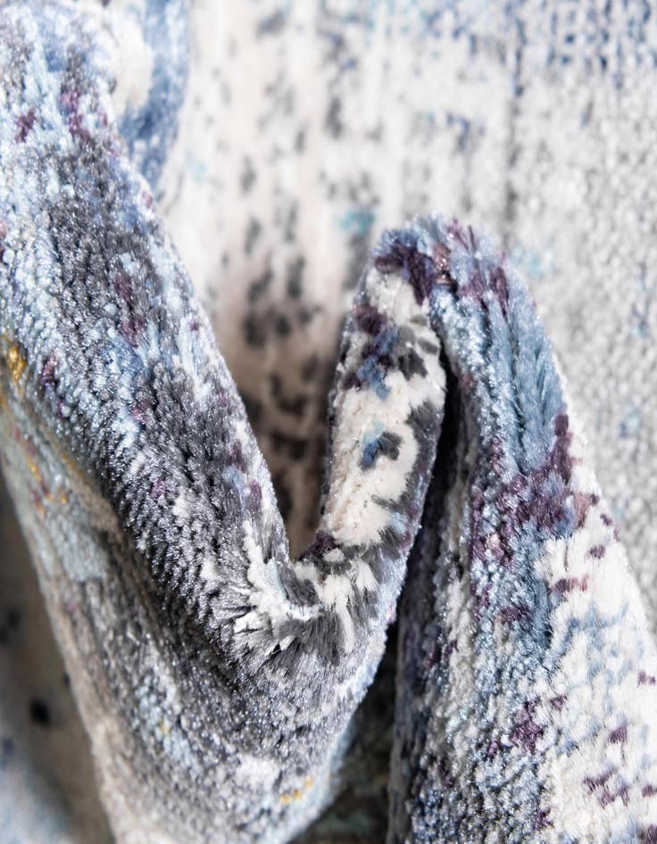 Detail image of 5' 2 x 5' 2 Malibu Round Rug