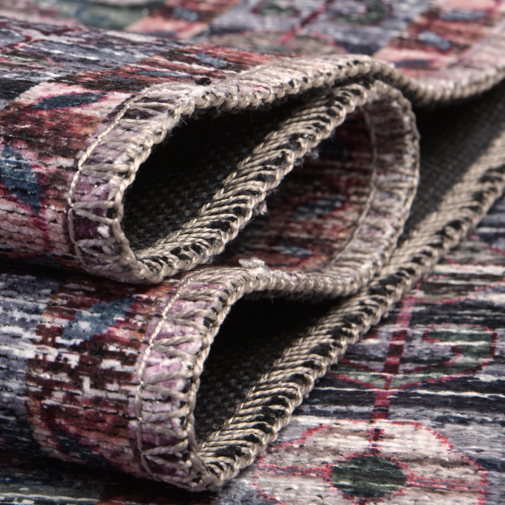 7' 3 x 7' 3 Washable Mangata Round Rug