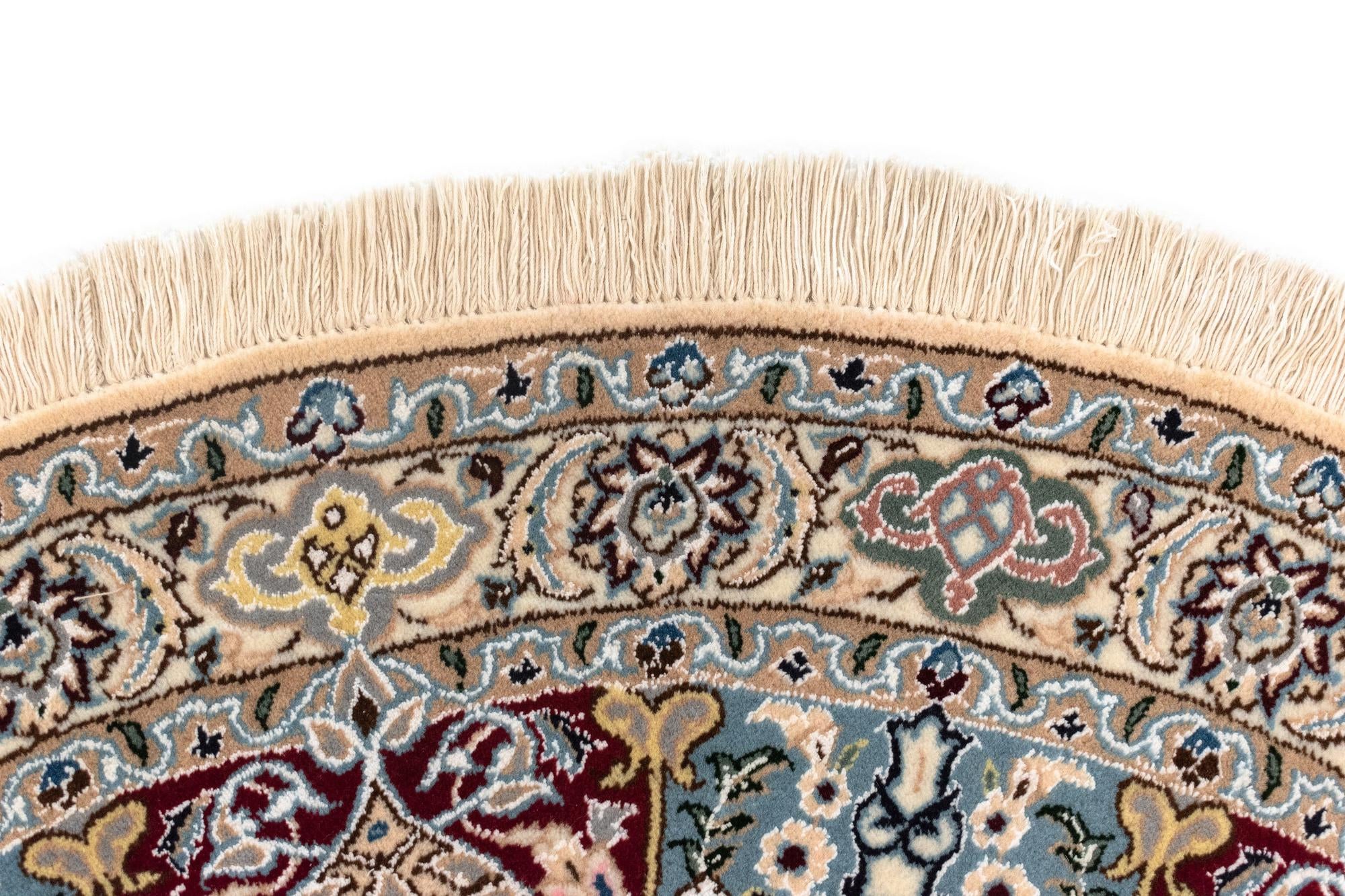4' 11 x 4' 11 Nain Round Rug