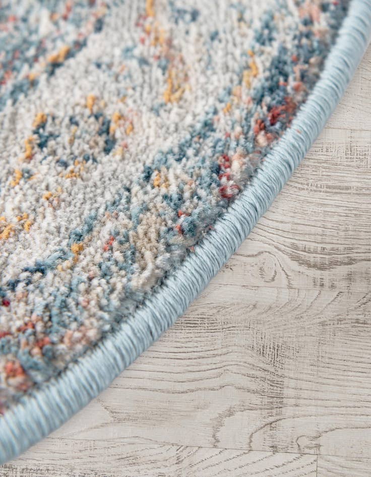 Detail image of 6' x 6' Newport Round Rug