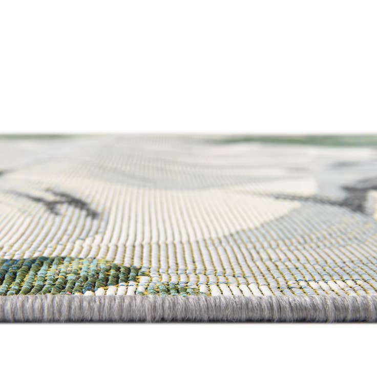 Detail image of 4' x 4' Easy-Clean Botanical Indoor / Outdoor Round Rug