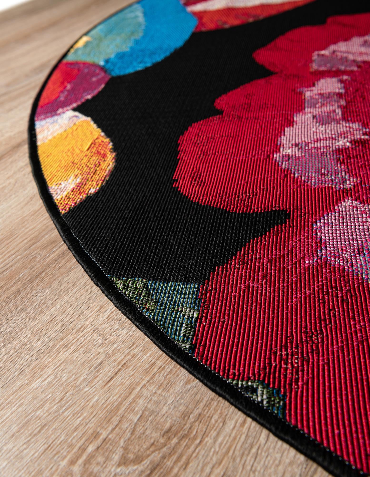 10' x 10' Easy-Clean Botanical Indoor / Outdoor Round Rug