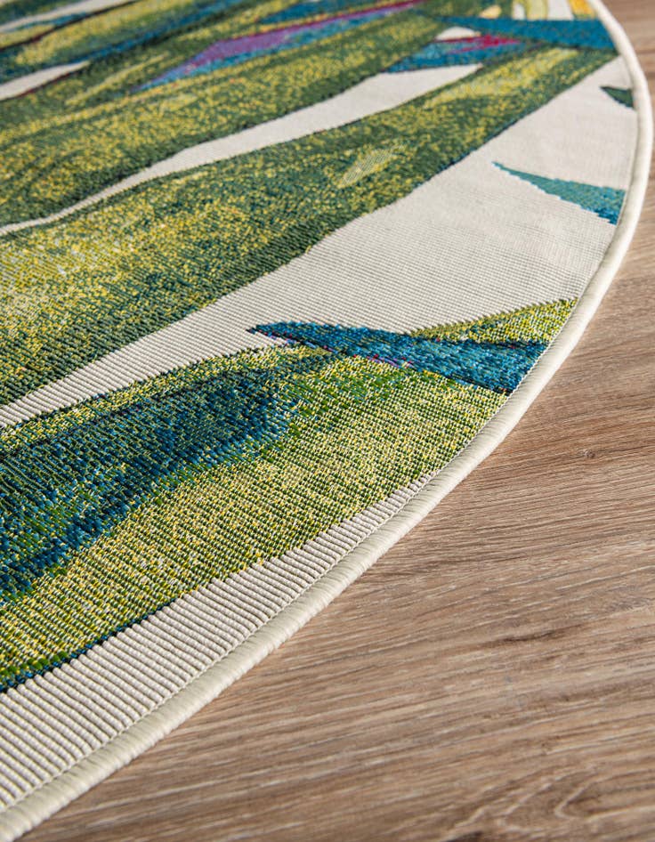 Detail image of 3' x 3' Easy-Clean Botanical Indoor / Outdoor Round Rug
