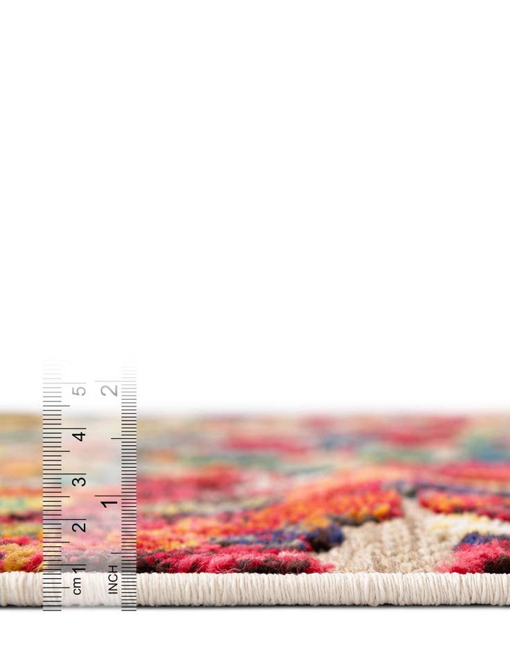 Detail image of 7' 10 x 7' 10  Washable Casablanca Indoor / Outdoor Round Rug