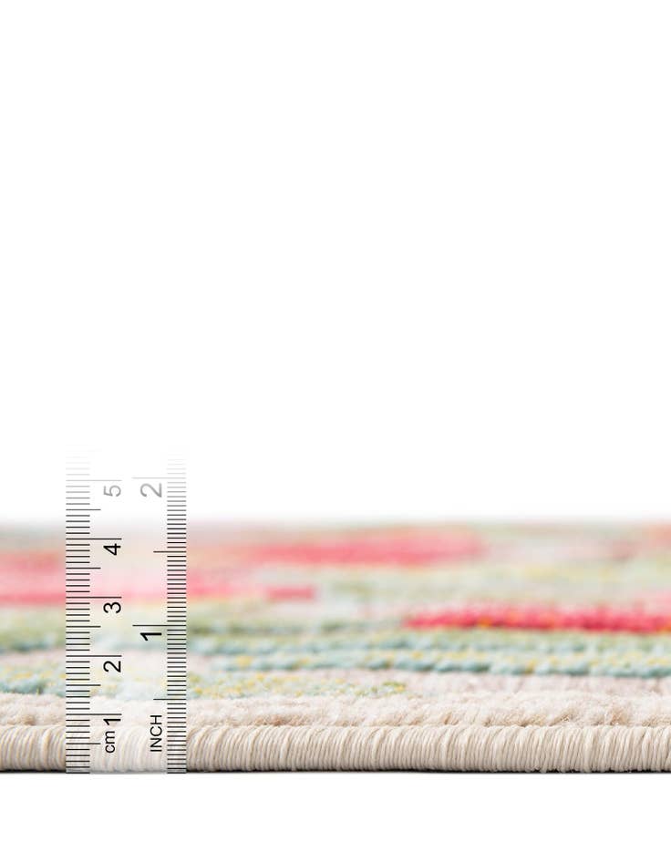 Detail image of 6' x 6' Easy-Clean Casablanca Indoor / Outdoor Round Rug