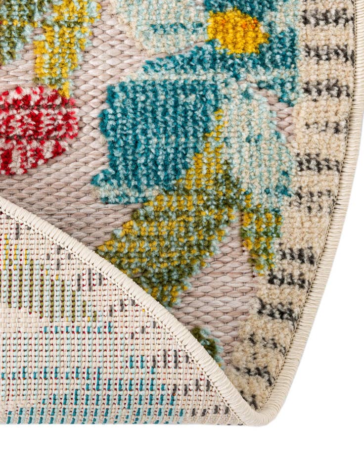 Detail image of 6' x 6' Easy-Clean Casablanca Indoor / Outdoor Round Rug