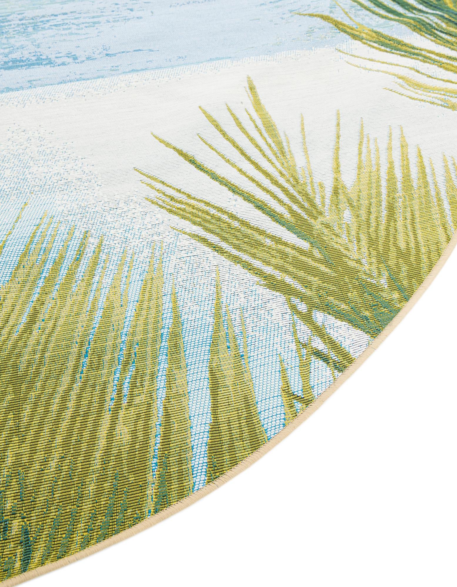 7' 10 x 7' 10 Easy-Clean Coastal Indoor / Outdoor Round Rug
