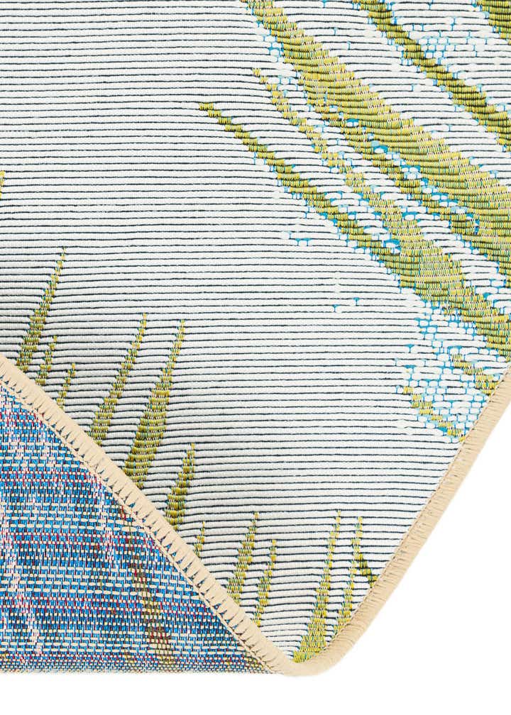 7' 10 x 7' 10 Easy-Clean Coastal Indoor / Outdoor Round Rug
