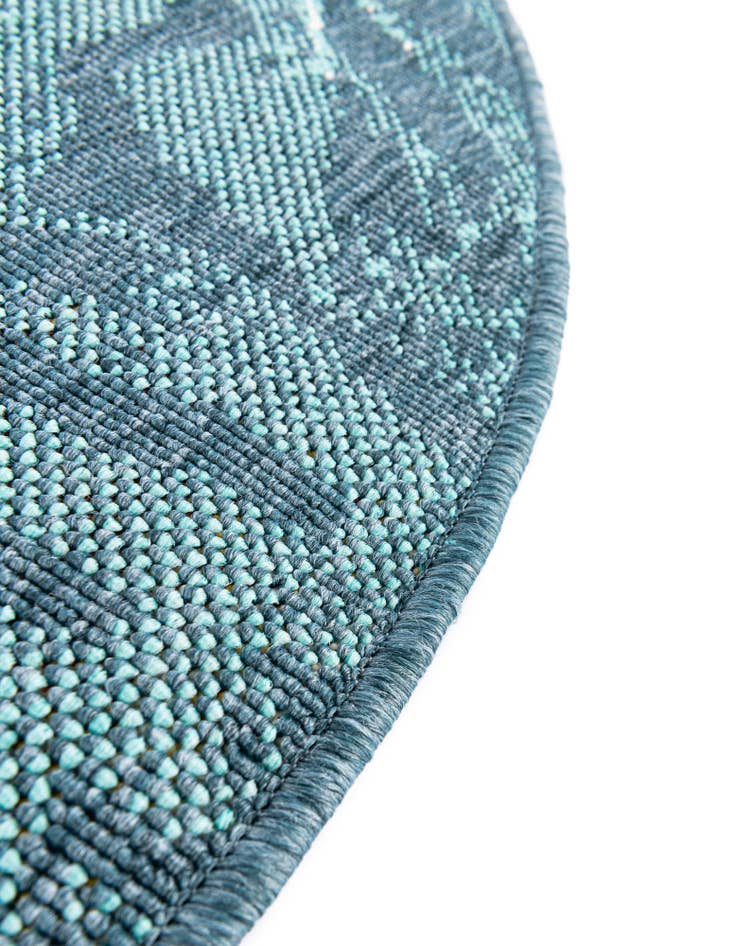Detail image of 4' x 4' Easy-Clean Coastal Indoor / Outdoor Round Rug