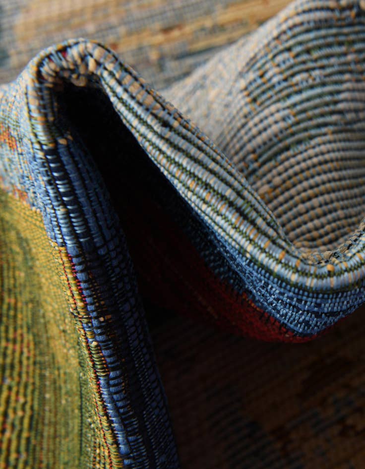 Detail image of 8' x 8'  Washable Modern Indoor / Outdoor Round Rug