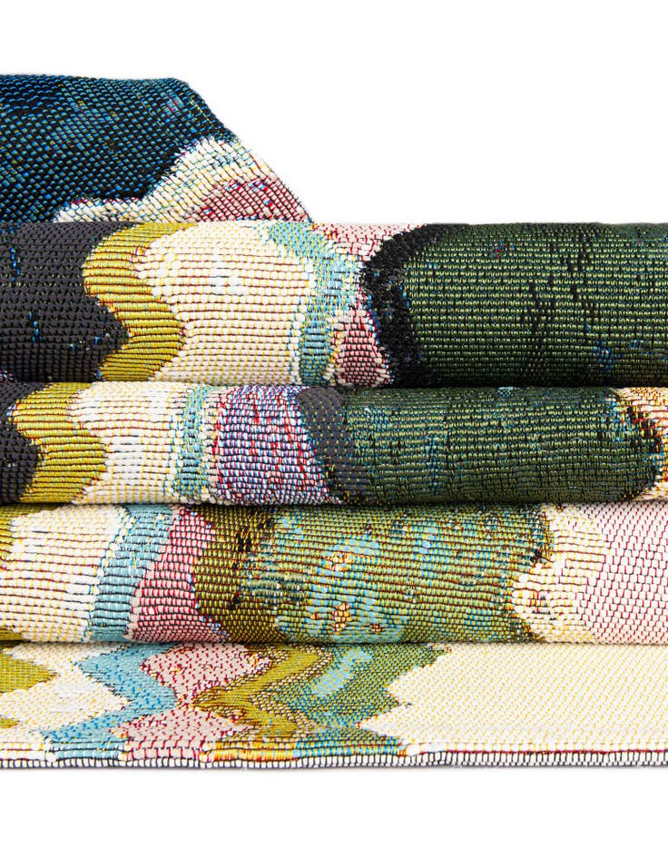 Detail image of 4' x 4'  Washable Modern Indoor / Outdoor Round Rug