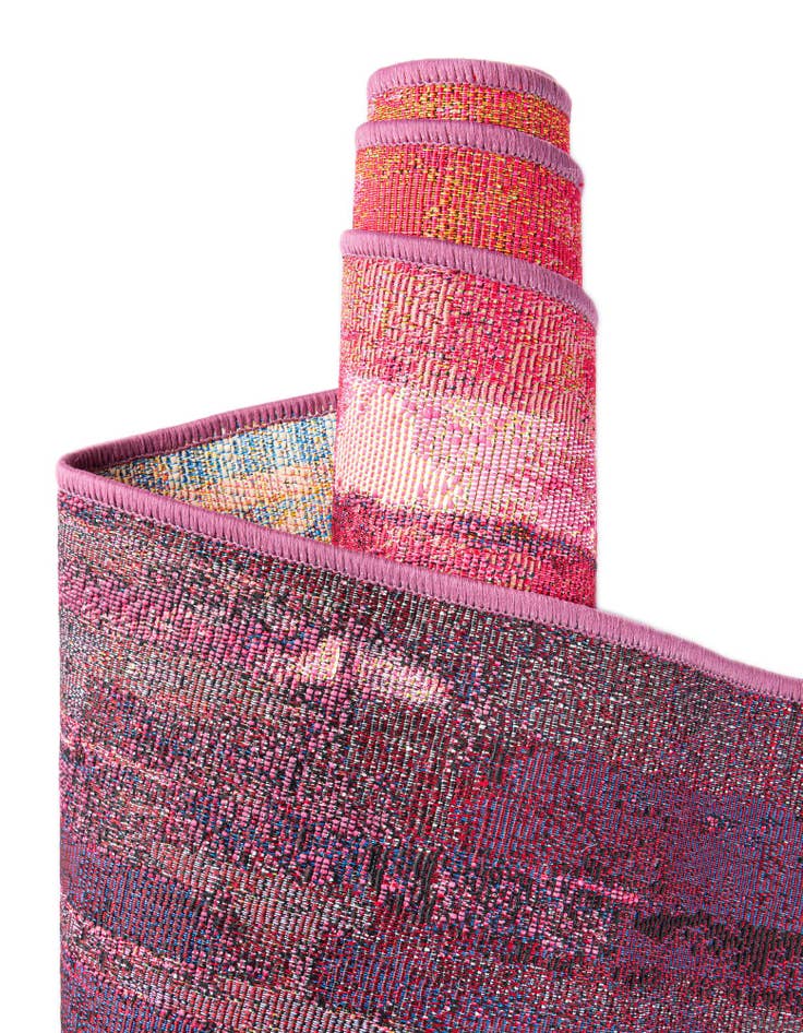 Detail image of 5' x 5' Easy-Clean Modern Indoor / Outdoor Round Rug