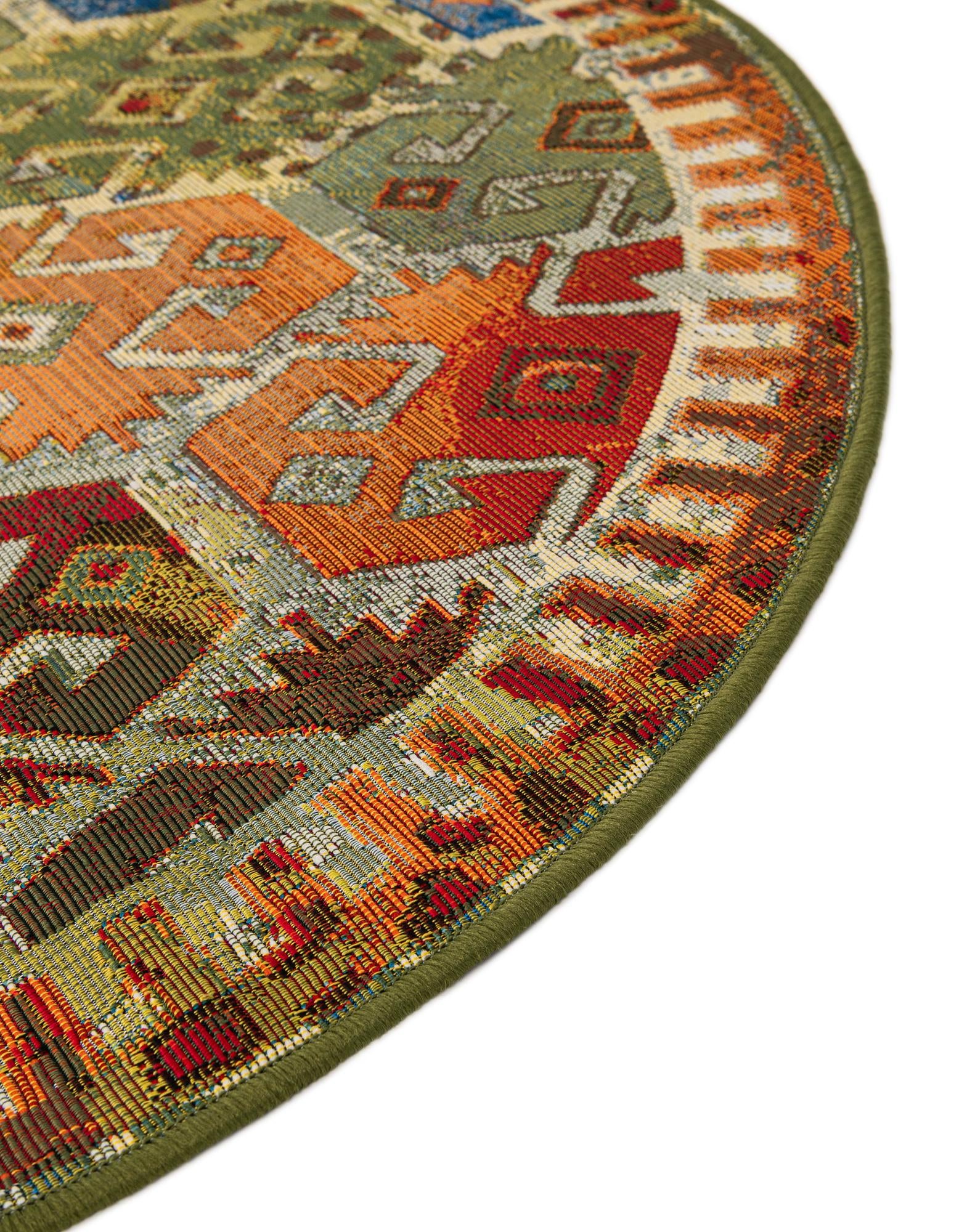 7' 10 x 7' 10 Easy-Clean Southwestern Indoor / Outdoor Round Rug