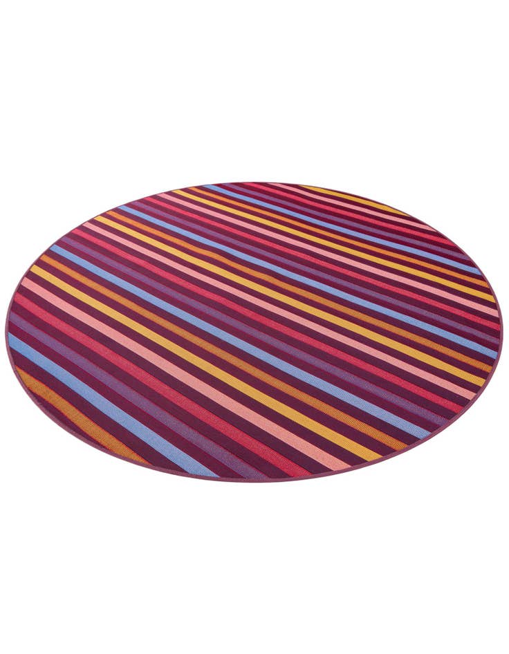 Detail image of  6' x 6'  Washable Striped Indoor / Outdoor Round Rug
