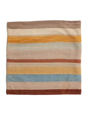 2' 5 x 2' 6 Hand Woven Pillow Wool Round Rug