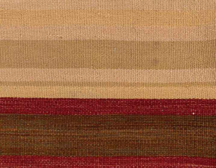 2' 4 x 2' 4 Hand Woven Pillow Wool Round Rug