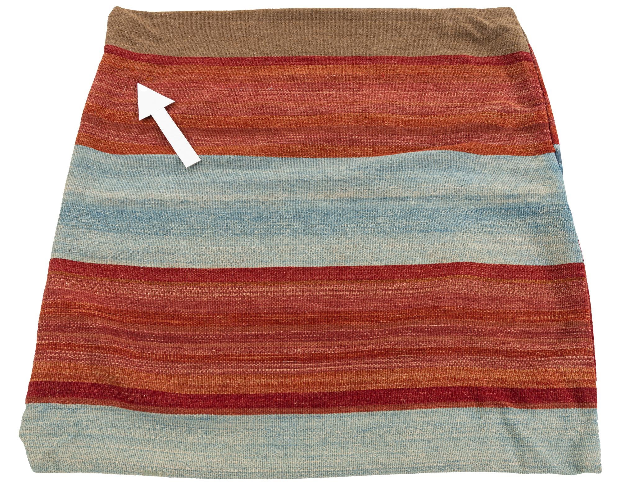 3' 2 x 3' 3 Hand Woven Pillow Wool Round Rug
