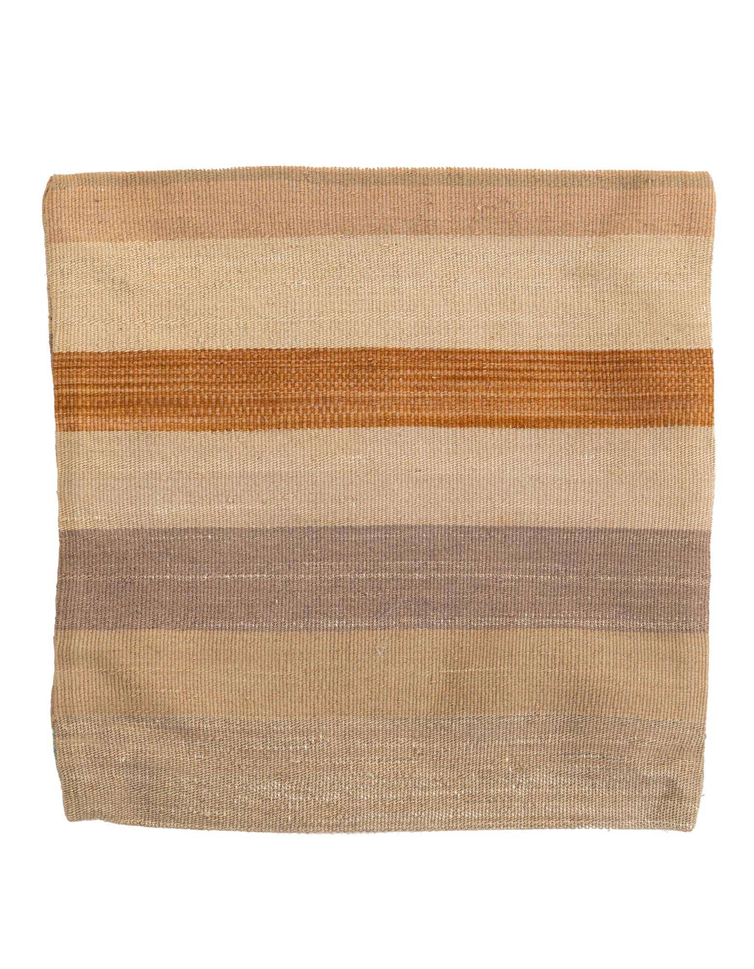 1' 6 x 1' 6 Hand Woven Pillow Wool Round Rug