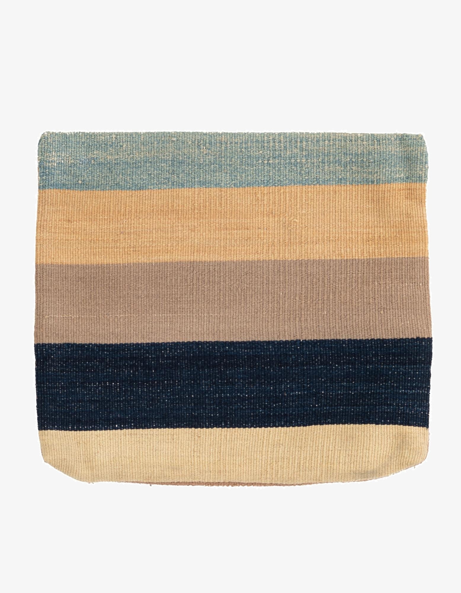 1' 5 x 1' 5  Hand Woven Pillow Wool Round Rug