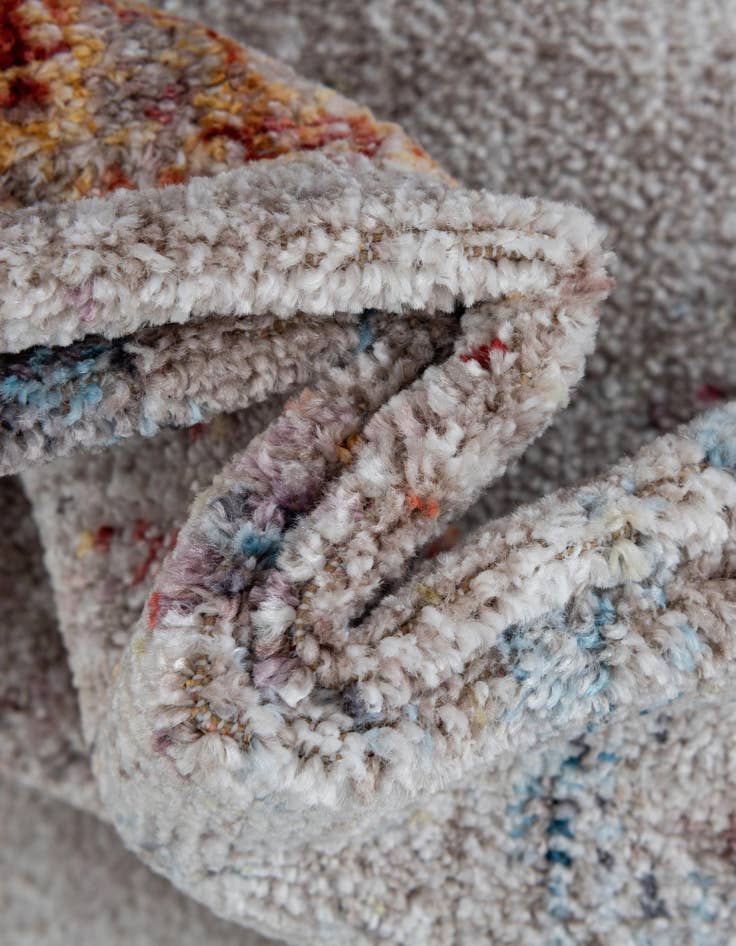 Detail image of 6' x 6' Prism Round Rug