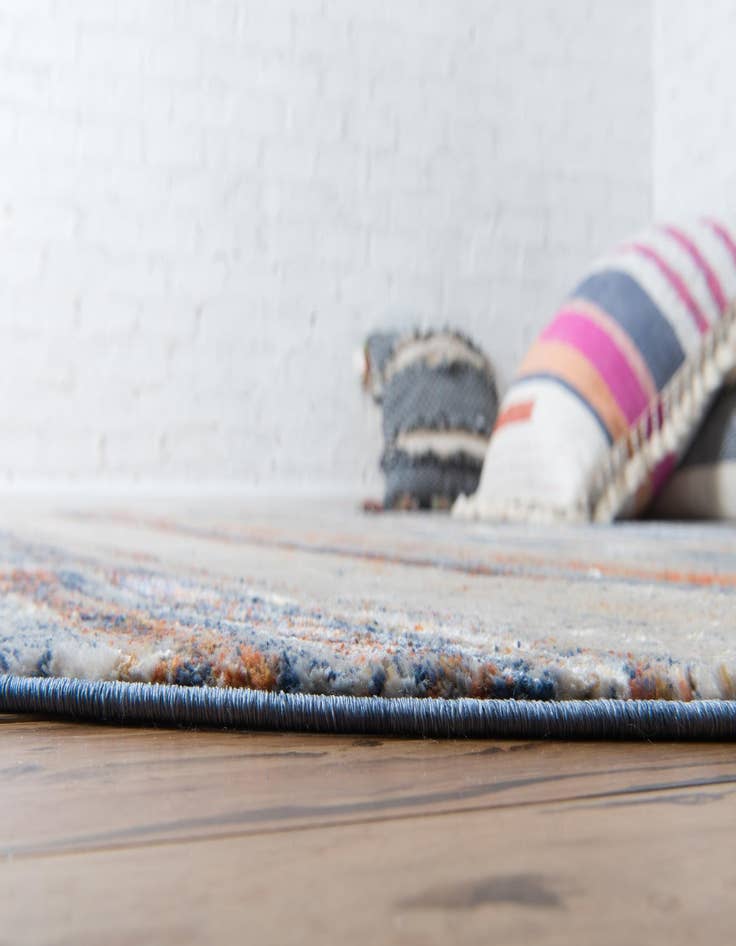 Detail image of 8' x 8' Solaris Round Rug