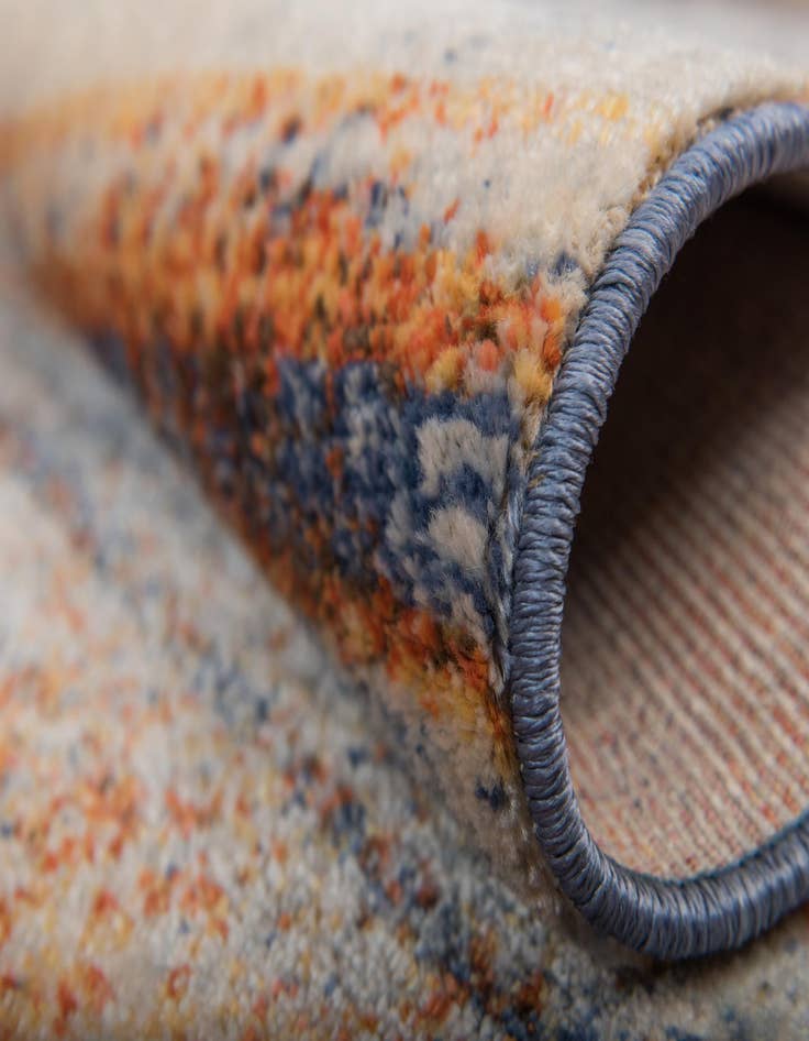 Detail image of 8' x 8' Solaris Round Rug