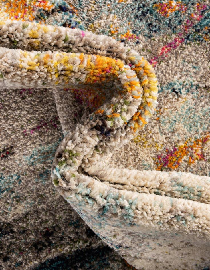 Detail image of 8' x 8'  Washable Spectrum Round Rug