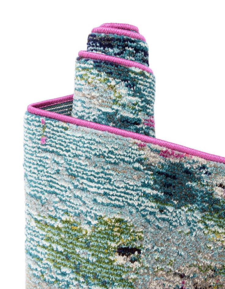 Detail image of 8' x 8'  Washable Spectrum Round Rug