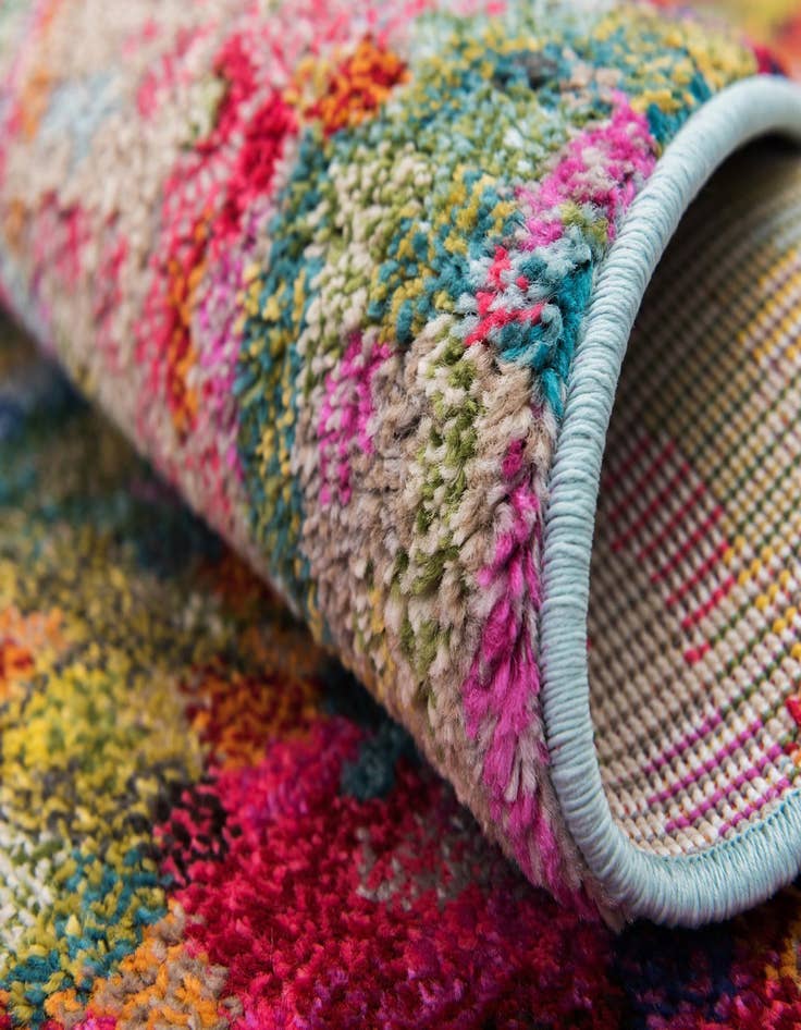 Detail image of 8' x 8'  Washable Spectrum Round Rug