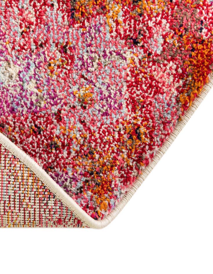 Detail image of 8' x 8' Washable Theia Round Rug